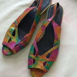 Vaneli VTG Rainbow Slides ❤️🧡💛💚💙